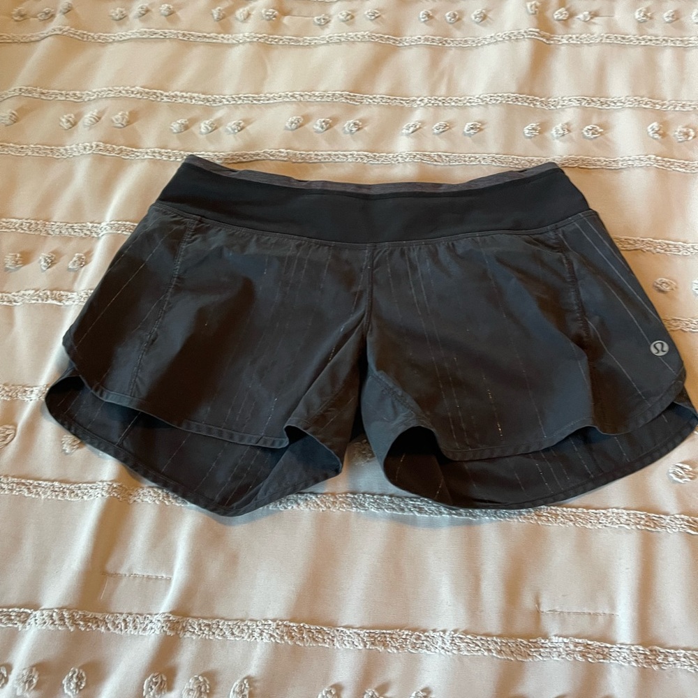 Lululemon shorts black size small
